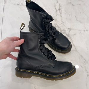 Dr. Martens 1460 Smooth Leather Boots